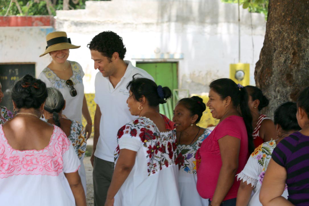 Mensaje de Nuestros Presidentes - LegorretaHernandez.com