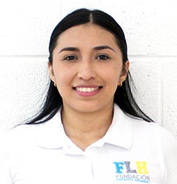 Nallely Canul - Líder de Casa Comunitaria Ex-Balam - legorretahernandez.com